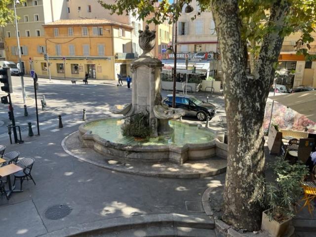 Blue Fountain Luxueux Studio Aix Centre Historique -Wifi-Smart Tv- Aix-en-Provence Exterior foto